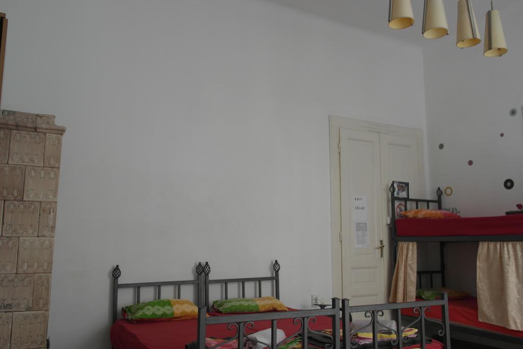 Time Hostel Belgrad Exteriör bild